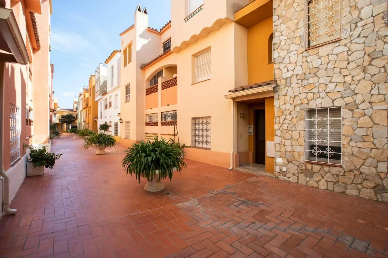 1002 Precioso Apartamento A 250 M De La Playa By Homeselectspain Empuriabrava